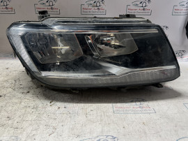 Far dreapta Volkswagen Tiguan 2018