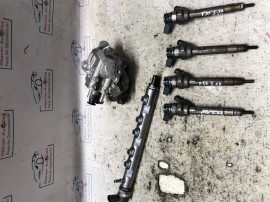 Kit injectie complet BMW F30 2.0 Motorina 2012