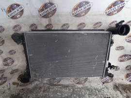 Radiator apa Audi A3 8P 1.9 Motorina 2008