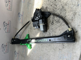 Macara geam dreapta spate Volkswagen Sportsvan 2016