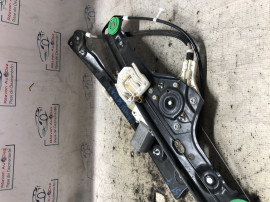 Macara geam stanga fata BMW Seria 3 E90 2008