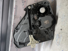 Macara geam stanga spate Volkswagen Golf 6 2009
