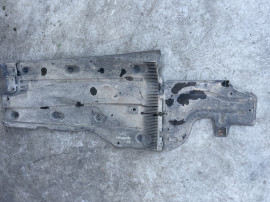 Scut lateral stanga Volkswagen Sportsvan 2.0 Motorina 2014