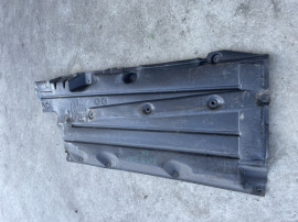 Scut lateral dreapta Ford Fiesta Hatchback 1.0 Benzina 2021