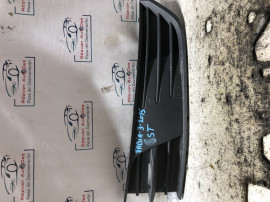 Grila proiector stanga Skoda Fabia 3 2015