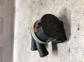 Pompa recirculare apa Seat Alhambra 2.0 Motorina 2013