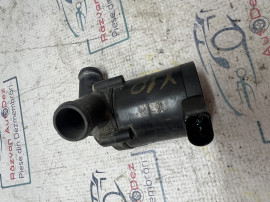 Pompa auxiliara apa Volkswagen Touareg 2005