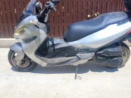 Scuter Malaguti madison 250cc
