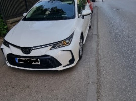 Primul proprietar Toyota Corolla Sedan 2022 benzina cu GPL