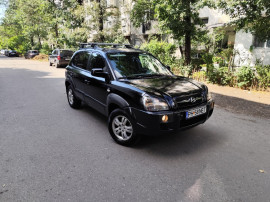 Hyundai Tucson 2.0Diesel  4X4 cu Acte valabile la zi
