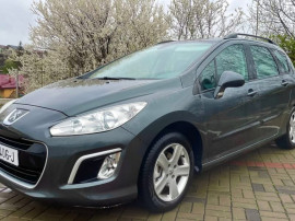 Peugeot 208 SE 2012 1.6 hdi E6
