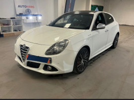 Alfa Romeo Giulietta 2.0 JTDM Collezione Aut. Xenon Clima Pilot Piele PDC