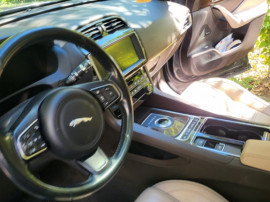 Jaguar f-pace 3.0 (306cp)