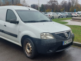 Masina Dacia Logan Van