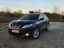 Nissan Qashqai/2015/1,2 DIG-T/116 CP/95900KM/Clima/Senzori/Pilot/Led/