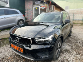 VOLVO XC 40 Plug-in Hibrid Momentum