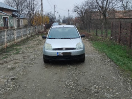 Ford. Fiesta. Benzină