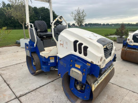 Cilindru compactor Hamm tip HD12 &ndash; 330 Ore, 2500 Kg