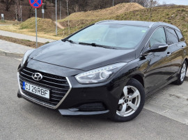 Hyundai i40 Facelift 1.7 CRDi 141 cp Automat 7+1 Viteze Navi KeyLessGo Camera