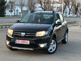 Dacia Sandero Stepway*benzina*clima*2016/luna 06*navi*factura*euro 6!