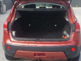 Auto nissan qashqai