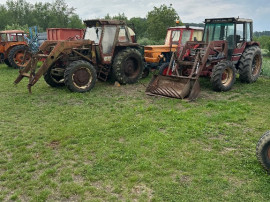 Tractor Fiat 780 cu &icirc;ncărcător frontal