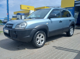 Hyundai Tucson 2.0 benzina 140cp 2009 SUV