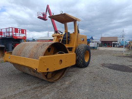 Cilindru compactor Caterpillar CS-563, 11.5 tone