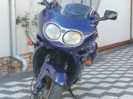 Motocicleta Triumph Trophy 1200