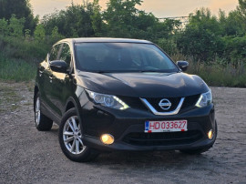 Nissan Qashqai / 2015 / 1,5 Dci / 110 cp / Clima / Navi / Pilot / Camera / Ledur
