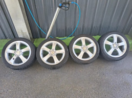 Jante Aliaj Seat Skoda Volkswagen Audi pe 16 inci anvelope vara 205/45/16 83W