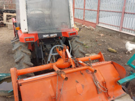 Tractoras kubota