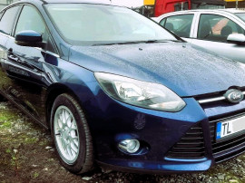 Ford Focus 1.6 benzina 150cp Euro5 - Dublu Climatronic 2012