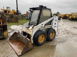 Dezmembrez mini incarcator frontal Bobcat 773