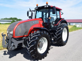 Tractor Valtra T 151 eH HiTech