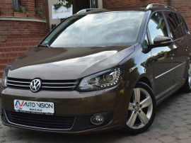 Volkswagen Touran DSG LED 2.0TDi Highline alcantara Germania top