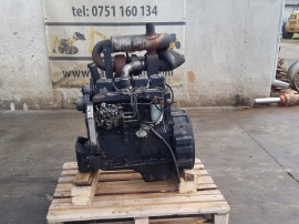 Motor Cummins pentru buldoexcavator Case 580