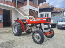 Tractor Massey Ferguson