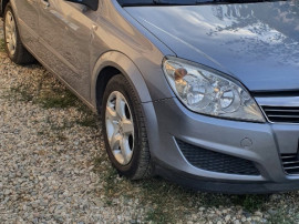 Opel Astra H 2008