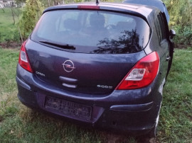 Bara spate Opel corsa D 1.3cdti 2008