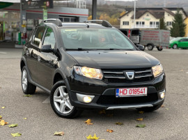 Dacia Sandero Stepway*benzina*clima*2016 luna 06*navi*factura+fiscal !