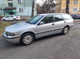 Autoturism Volvo v40i