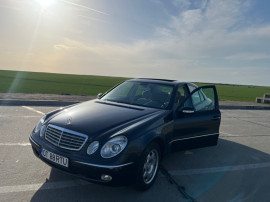 Mercedes Benza E-Class 320