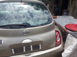 Dezmembrez nissan micra motor 1.2 benzina an 2005 capota fata,aripa