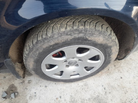 4 jenti audi a4 cu anveloape r15