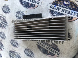 Amplificator audio Audi A4 B8