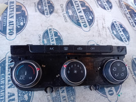 Panou comanda clima Volkswagen Sportsvan 2014