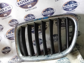 Grila centrala stanga BMW X1 2010