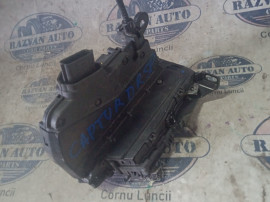 Broasca dreapta spate Renault Captur