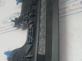 Stop central hayon Dacia Duster 2018